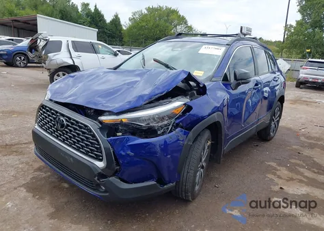 2025 Toyota Corolla Cross Xle from USA, damaged, VIN 7MUEAAAG1SV144506